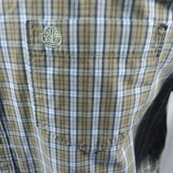 Timberlands Men's Size L Plaid Front Button Shirt - Picture 3 of 5